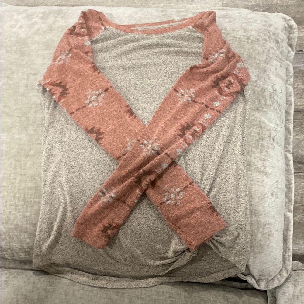 Maurices Gray and Pink Long Sleeve Tee
